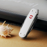 Нож-брелок VICTORINOX MINI CHAMP ALOX 0.6381.26